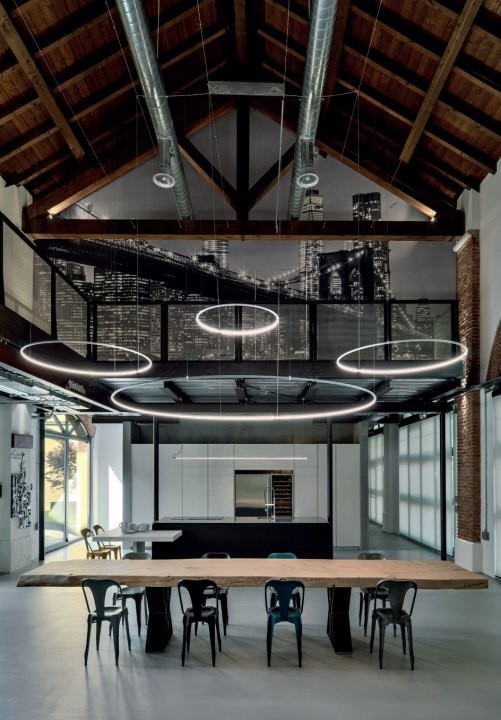 Loft suspensions LED