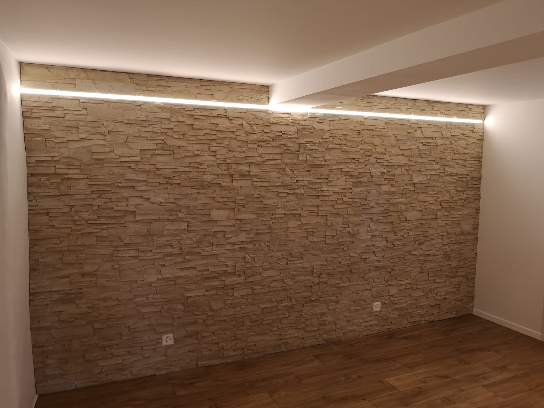 Mur Pierre Éclairage Indirect
